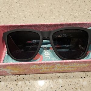 Goodr Sunglasses. Unisex. New in bix. Black in color.